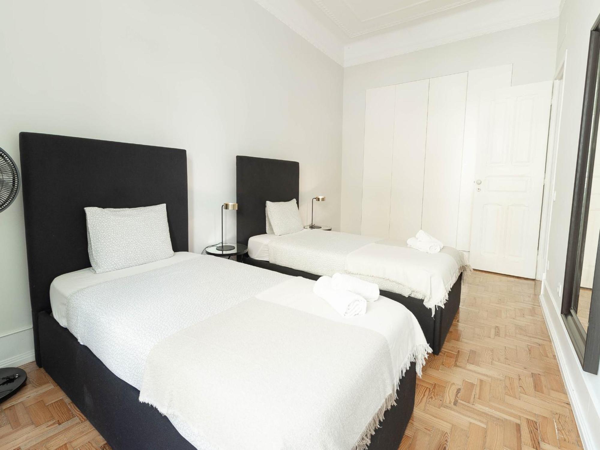 Akicity Lisboa Iris Kültér fotó